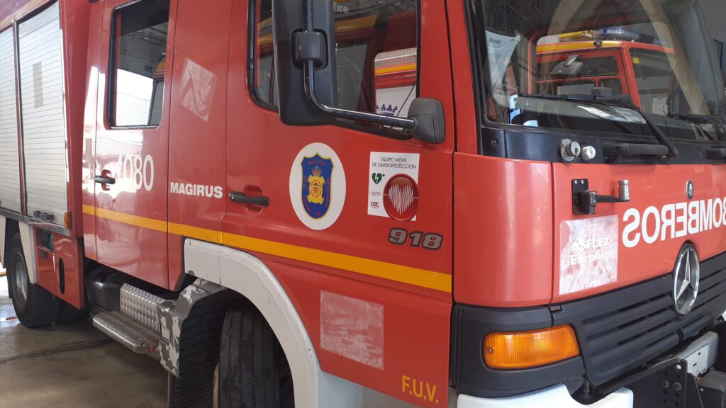 camión de bomberos con DESA