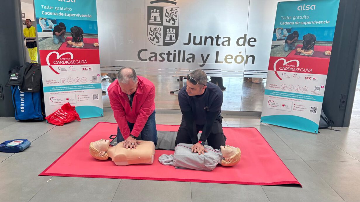 Taller gratuito de RCP en la Estación de Autobuses de León