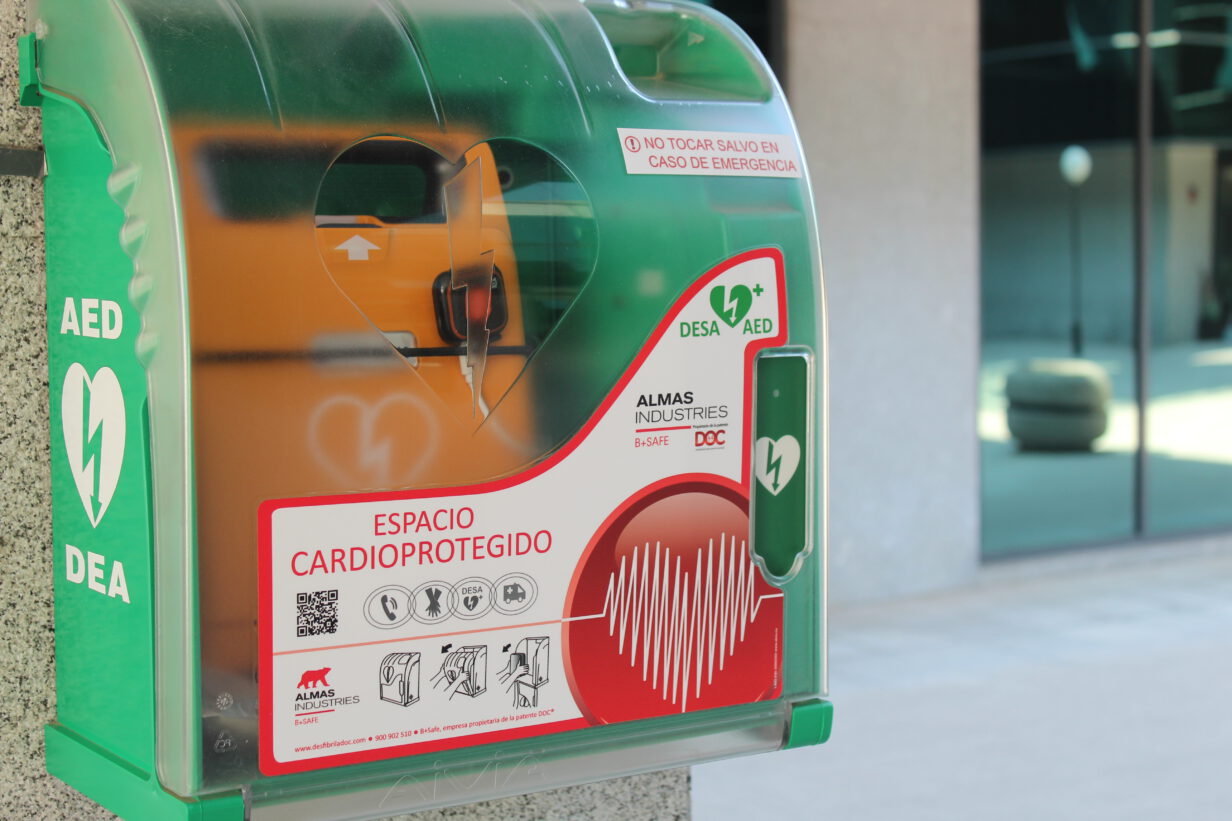 renting desfibrilador,