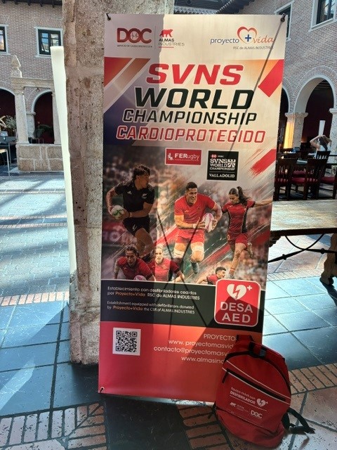 Banner cardioprotección Proyecto Más Vida hotel SVNS World Championship Valladolid